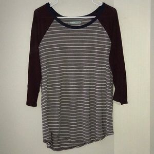Striped quarter sleeve tee